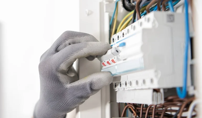 deranjamente electrice